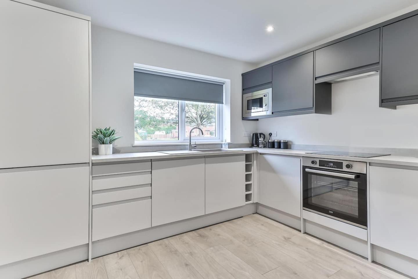 فيلا 3 Bed Refurbished, Modern House, Wifi, Patio Area شيفيلد المظهر الخارجي الصورة