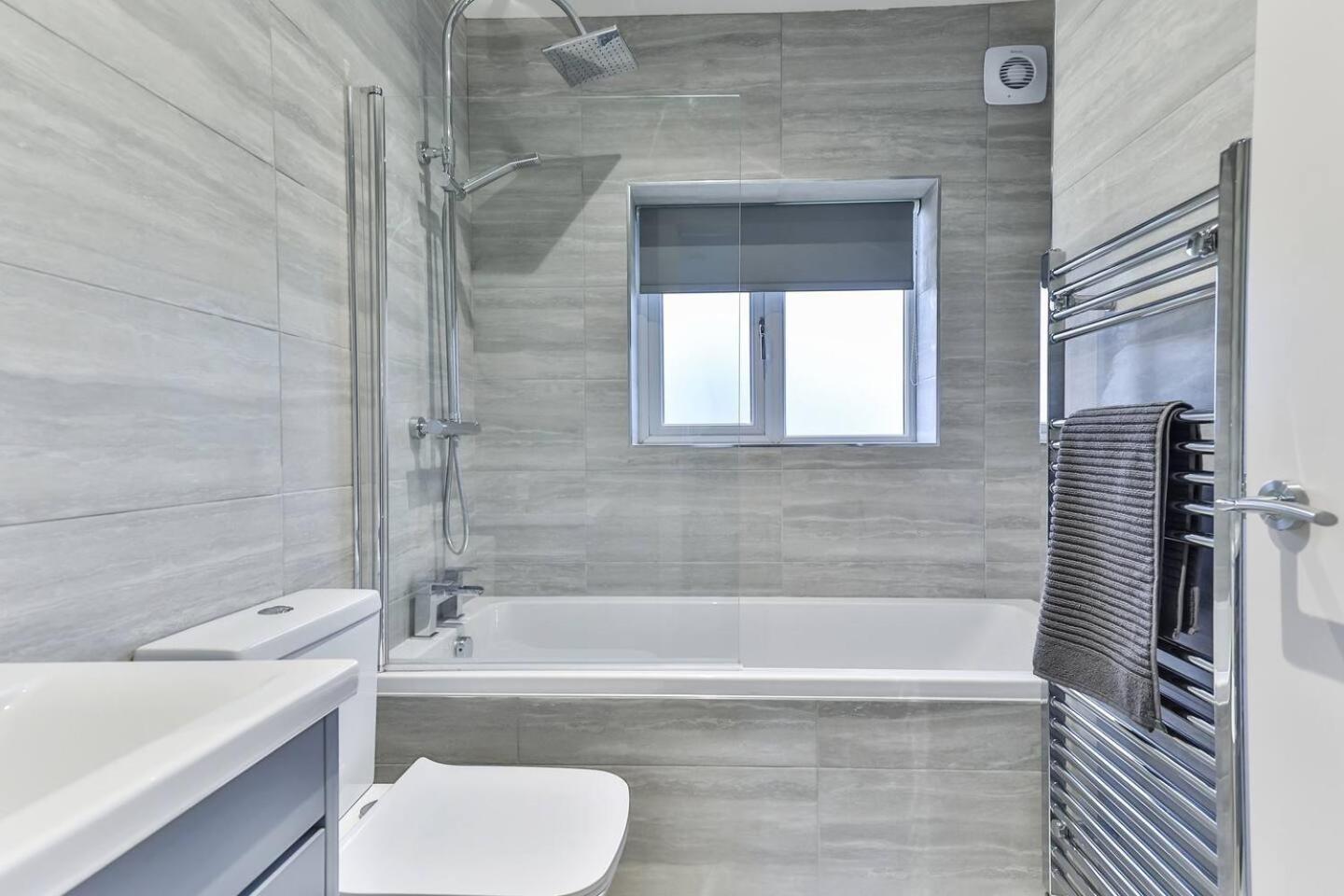 فيلا 3 Bed Refurbished, Modern House, Wifi, Patio Area شيفيلد المظهر الخارجي الصورة
